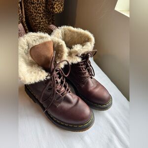Dr. Martens Kolbert Wintergrip Burgundy Boots Snowplow leather Size 8